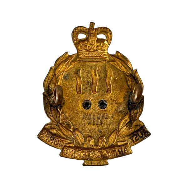 Australian Army Catering Corps Hat Badge - QC (A268) | Allied Militaria